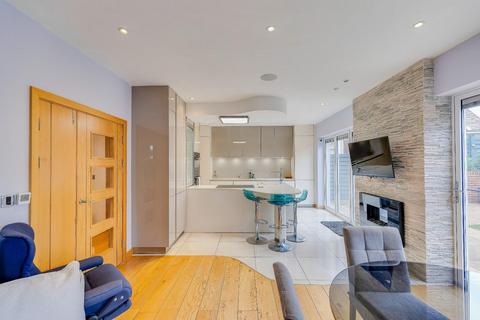 5 bedroom detached house for sale, West Drive, Porthcawl, Bridgend County Borough, CF36 3LS