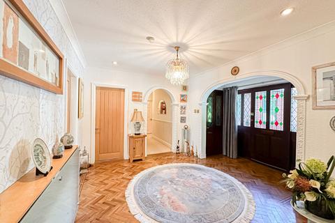 4 bedroom bungalow for sale, The Knap, Wirral, CH60