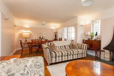 4 bedroom detached house for sale, Borstal Hill, Whitstable, CT5