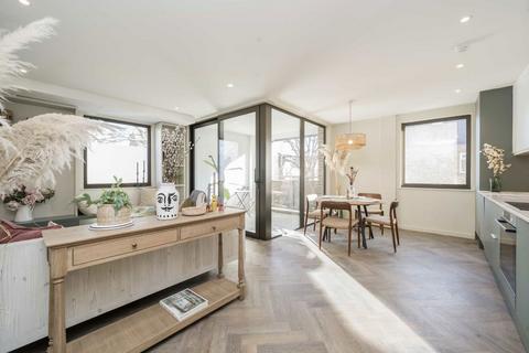undefined, Craven Avenue, London W5