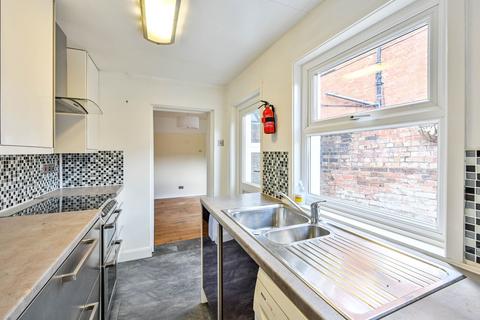 2 bedroom house for sale, Ludlow Road, Guildford, GU2