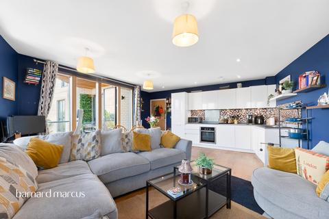 1 bedroom flat for sale, Cavendish Road, London