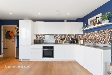 1 bedroom flat for sale, Cavendish Road, London