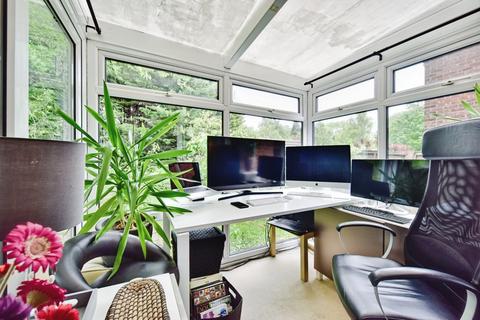 4 bedroom detached house for sale, Foxden Drive, Maidstone, ME15