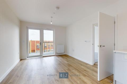 1 bedroom apartment to rent, Epping Gate, Loughton IG10
