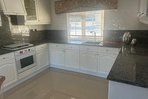 2 bedroom lodge for sale, Biggar ML12