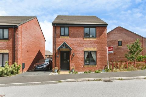 3 bedroom detached house for sale, Roman Avenue, Exeter