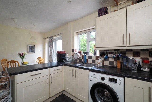Alexandra Crescent, Beeston, Nottingham, Nottinghamshire, NG9 - View 2