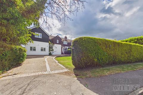 4 bedroom house for sale, Oakhurst Road, Battle