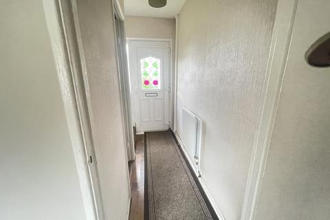 3 bedroom semi-detached house to rent, Pipering Lane, Doncaster DN5
