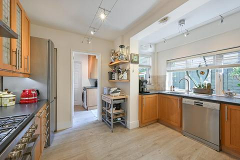 3 bedroom semi-detached house for sale, Hook Road, Epsom