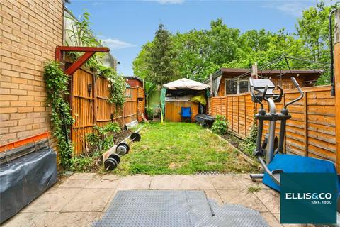 Amber Grove, Cricklewood, NW2