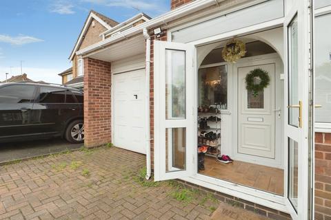 undefined, Brockenhurst Drive, LEICESTER