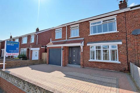 4 bedroom semi-detached house for sale, Elton Grove, Fairfield, TS19 7RF