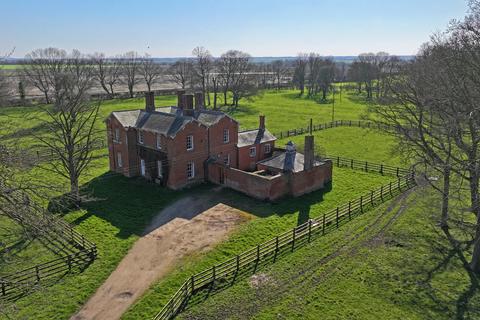 5 bedroom detached house for sale, Newstead House, Station Road, Stixwould
