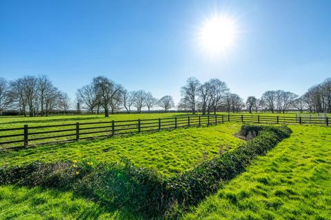 5 bedroom detached house for sale, Newstead House, Station Road, Stixwould