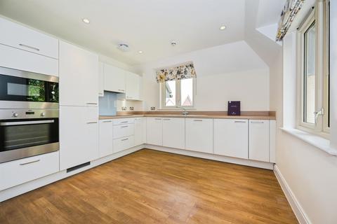 undefined, Gilman Court, Eastleigh