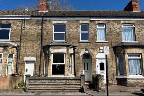 Terraced house - Kings Bench Street, Hull