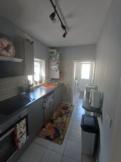 2 bedroom terraced house to rent, St. Peters Street, Lowestoft NR32