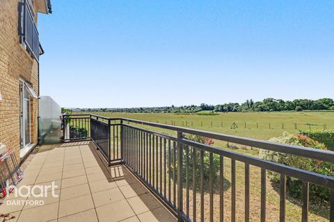2 bedroom apartment for sale, Tanners Close, Dartford