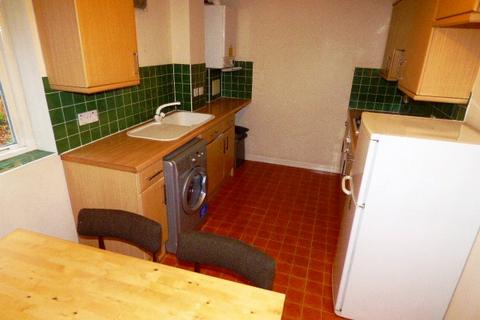 1 bedroom flat to rent, Shalbourne Square, London E9