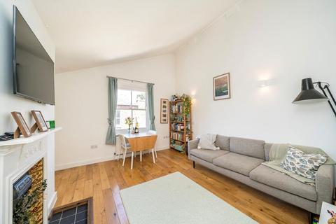 2 bedroom flat for sale, East Dulwich Road, London SE22
