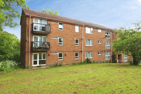 2 bedroom flat for sale, Stradbroke Walk, Sheffield