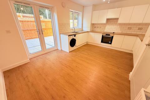 3 bedroom house to rent, The Oaks, Durham, DH7
