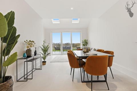 4 bedroom detached house for sale, High House Farm, Stapelford Abbotts