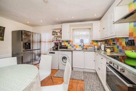 3 bedroom semi-detached house for sale, Ronelean Road, Surbiton KT6