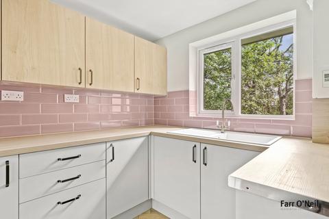 2 bedroom apartment for sale, Church Road, Buckhurst Hill, IG9