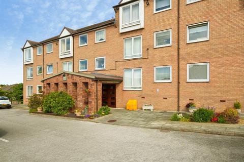 1 bedroom ground floor flat for sale, Redcroft, Greasby, Wirral