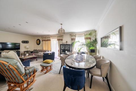 3 bedroom flat for sale, Haddon Court,  Hanbury Close,  NW4