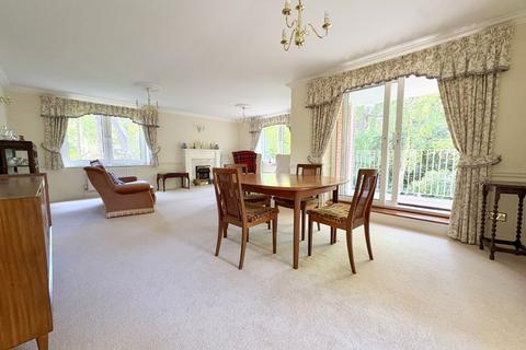 3 bedroom apartment for sale, Western Road, Canford Cliffs, Poole, BH13