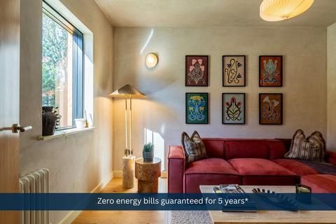 3 bedroom end of terrace house for sale, Carpenters Yard, High Road, CM16