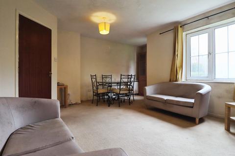 2 bedroom ground floor flat for sale, Harrison Way, Cardiff