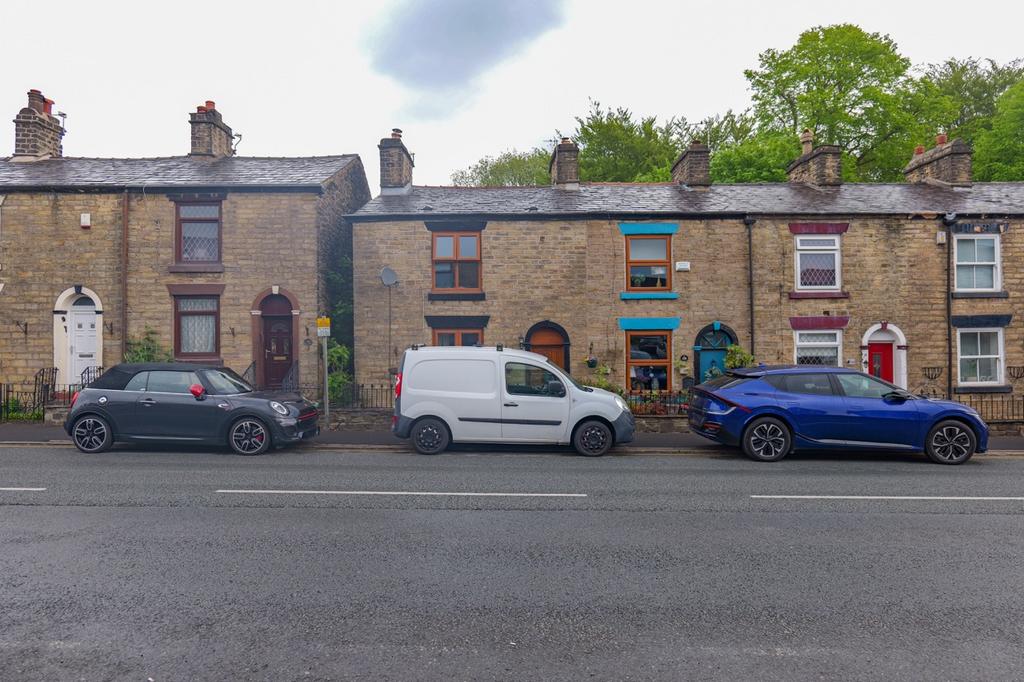 2 bedroom terraced house for sale