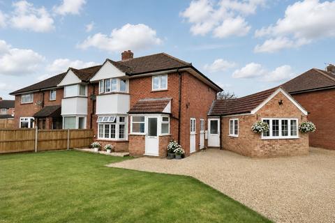 4 bedroom semi-detached house for sale, Westfield Avenue, Gloucester GL3