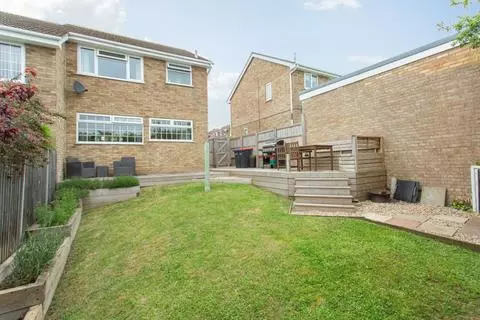 3 bedroom semi-detached house for sale – pohled 4