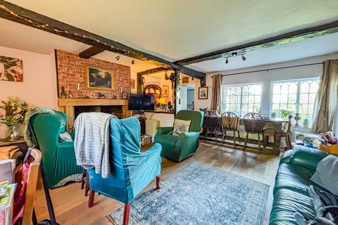 2 bedroom semi-detached house for sale, Woodmans Green Road, Whatlington, TN33