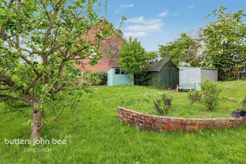 4 bedroom semi-detached house for sale, Newtons Lane, Sandbach