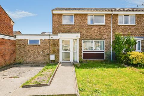 3 bedroom semi-detached house for sale, Lysander Close, Bicester
