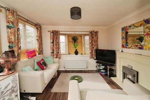 1 bedroom park home for sale, Charlton Common, Bristol