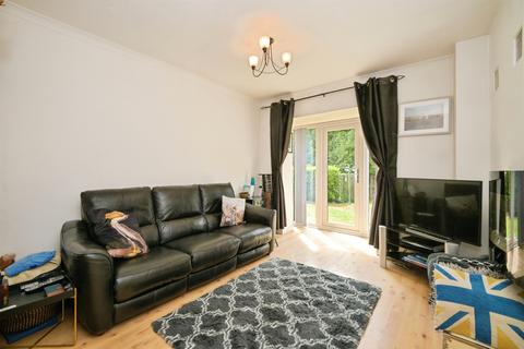 1 bedroom apartment for sale, Oliver Court, Chapmore End, Ware