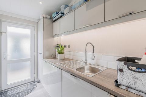 2 bedroom park home for sale, Canvey Island, Essex, SS8