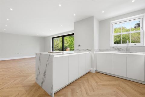 undefined, Forest Heights, High Lane, Stansted, Essex, CM24