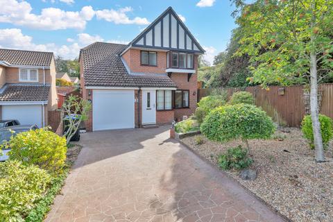 3 bedroom detached house for sale, Furze Grove, Royston SG8