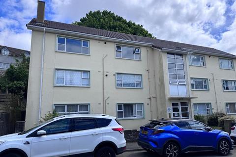 2 bedroom flat for sale, Moorland Road, St. Austell