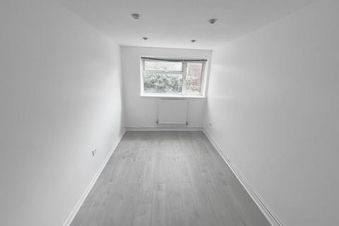 undefined, Long Banks, Harlow