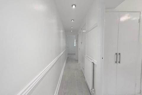 undefined, Long Banks, Harlow